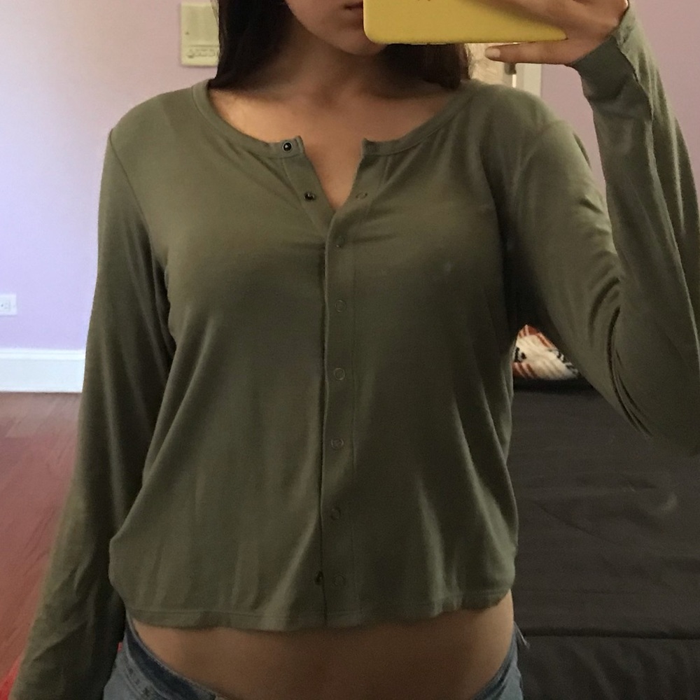 American Eagle olive green cardigan